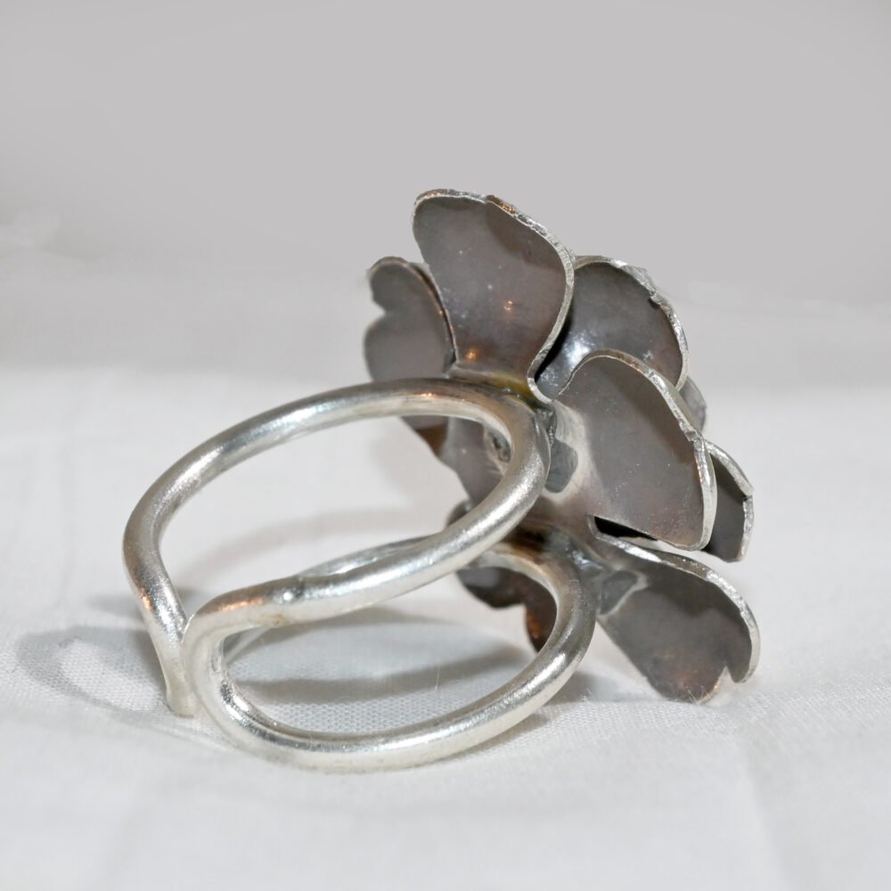 silver finger ring, flower ring, handcrafted ring, hallmarked ring