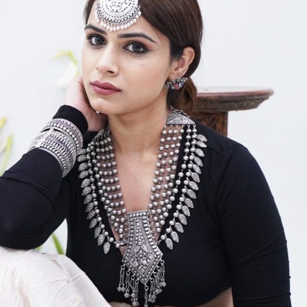 jewellery set for wedding, long necklace design