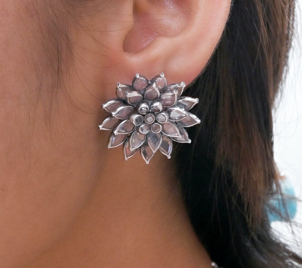silver flower earrings, flower earrings, handcrafted earrings, hallmarked silver earrings, zinnia silver earring